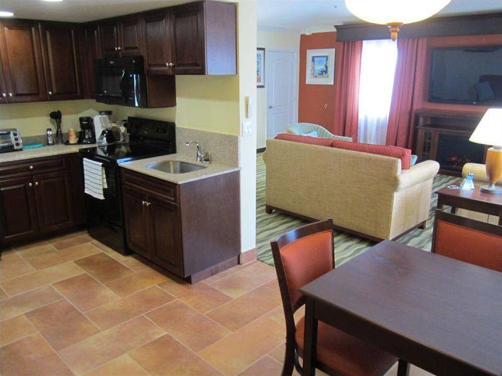 Western Palm Gardens & And Conference Ct 3* Palm Beach Gardens