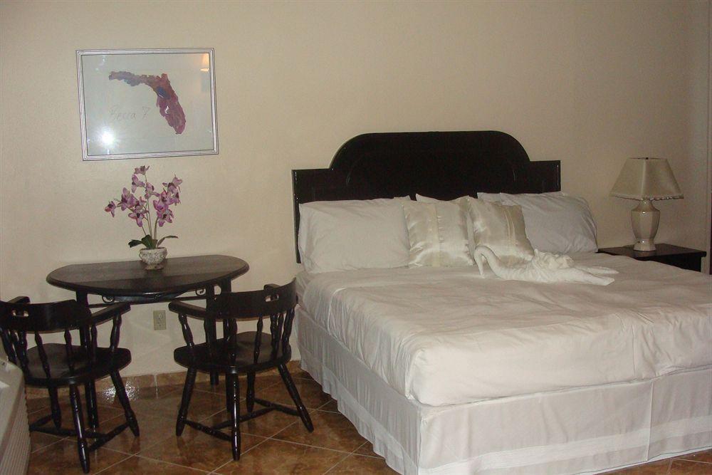 Motel Sevilla Kissimmee- Near Kissimmee