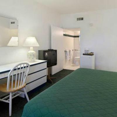 Travelodge Monaco 2* Sunny Isles Beach