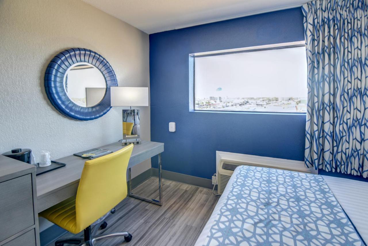 Hotel Emerald Coast &