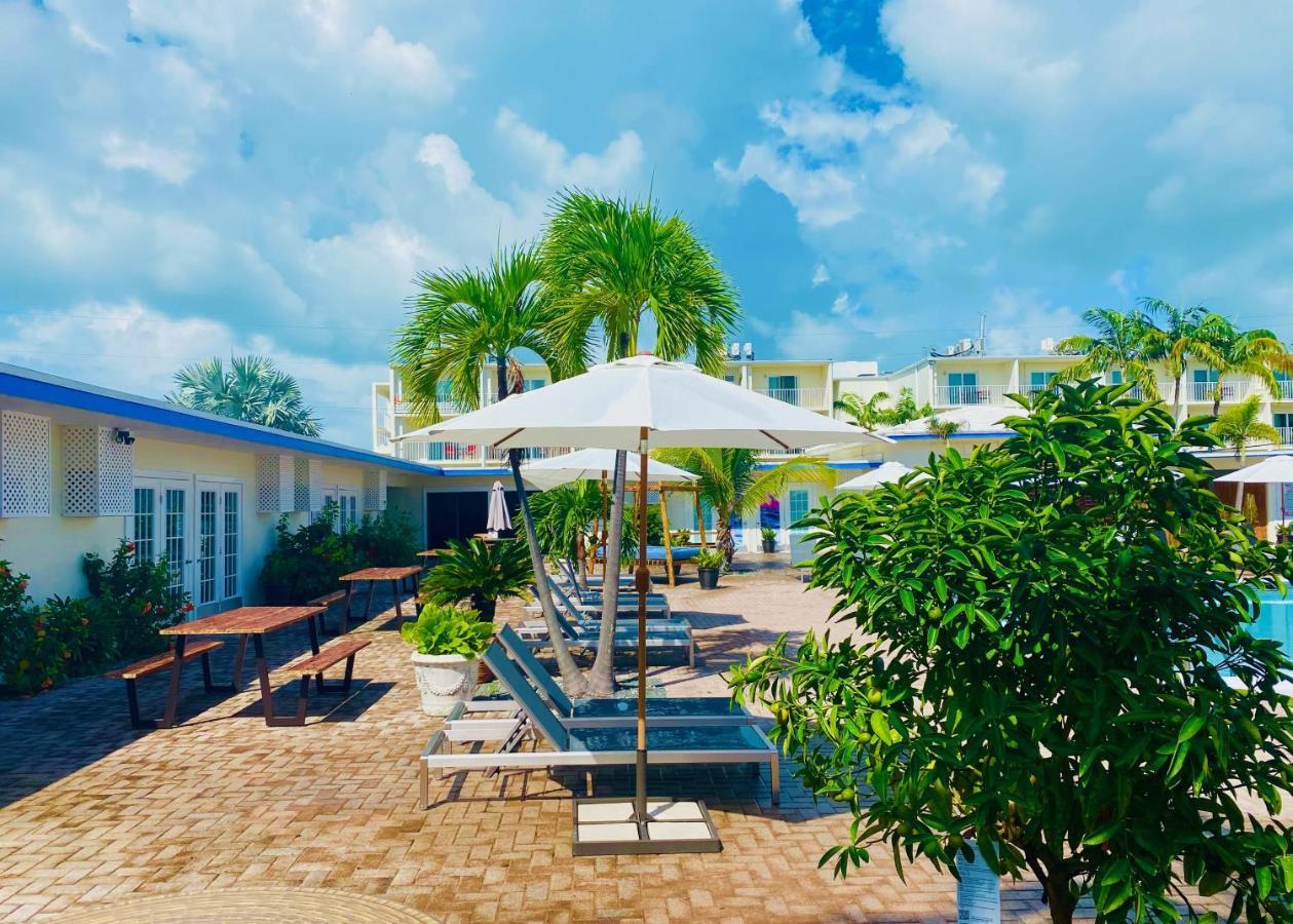 Skipjack & Marina Inn 3*