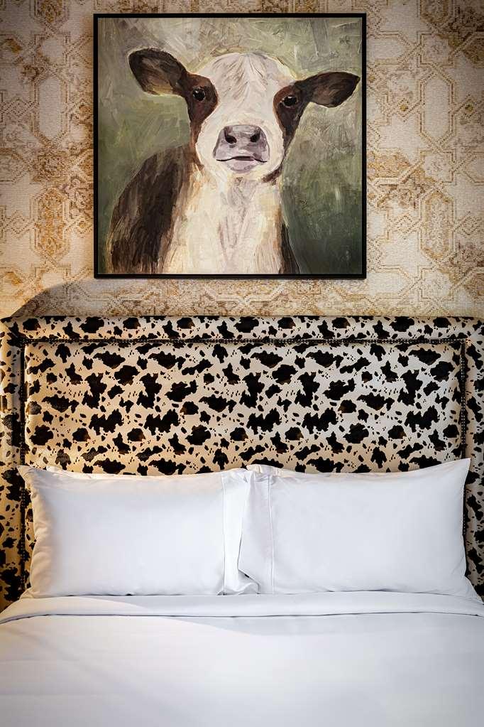 Hotel The Brownwood & 3*