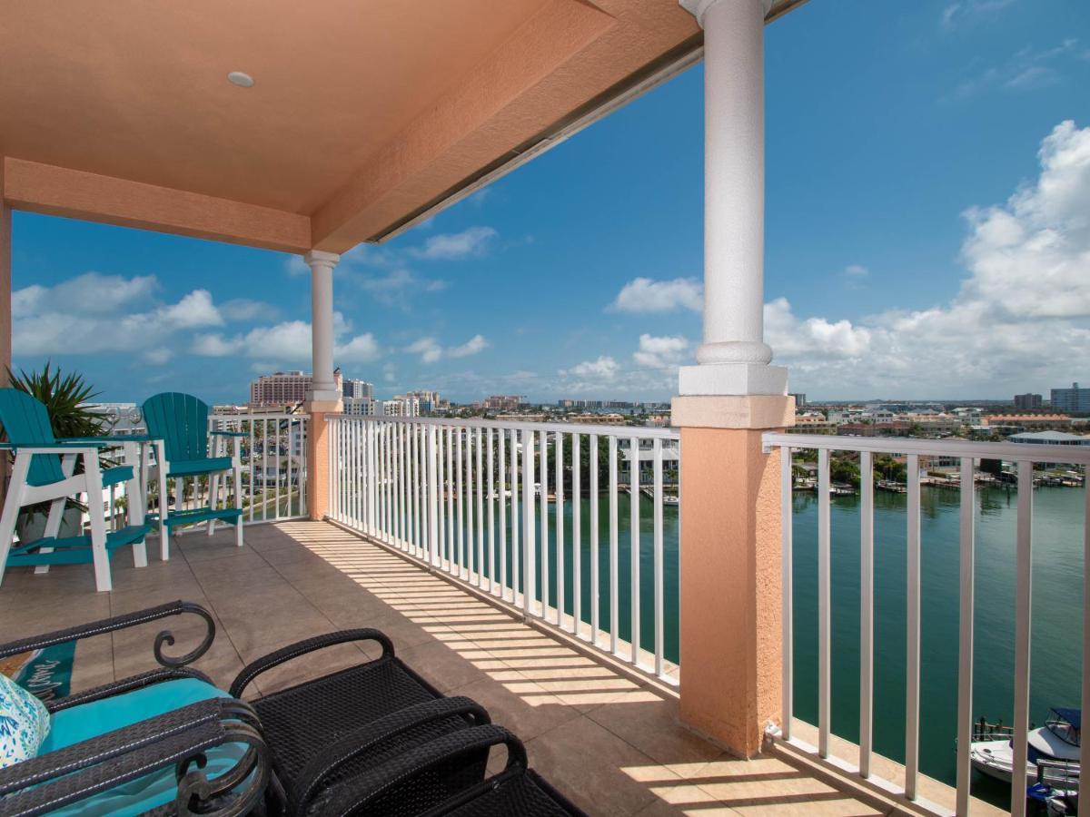 Harborview Grande 803 *