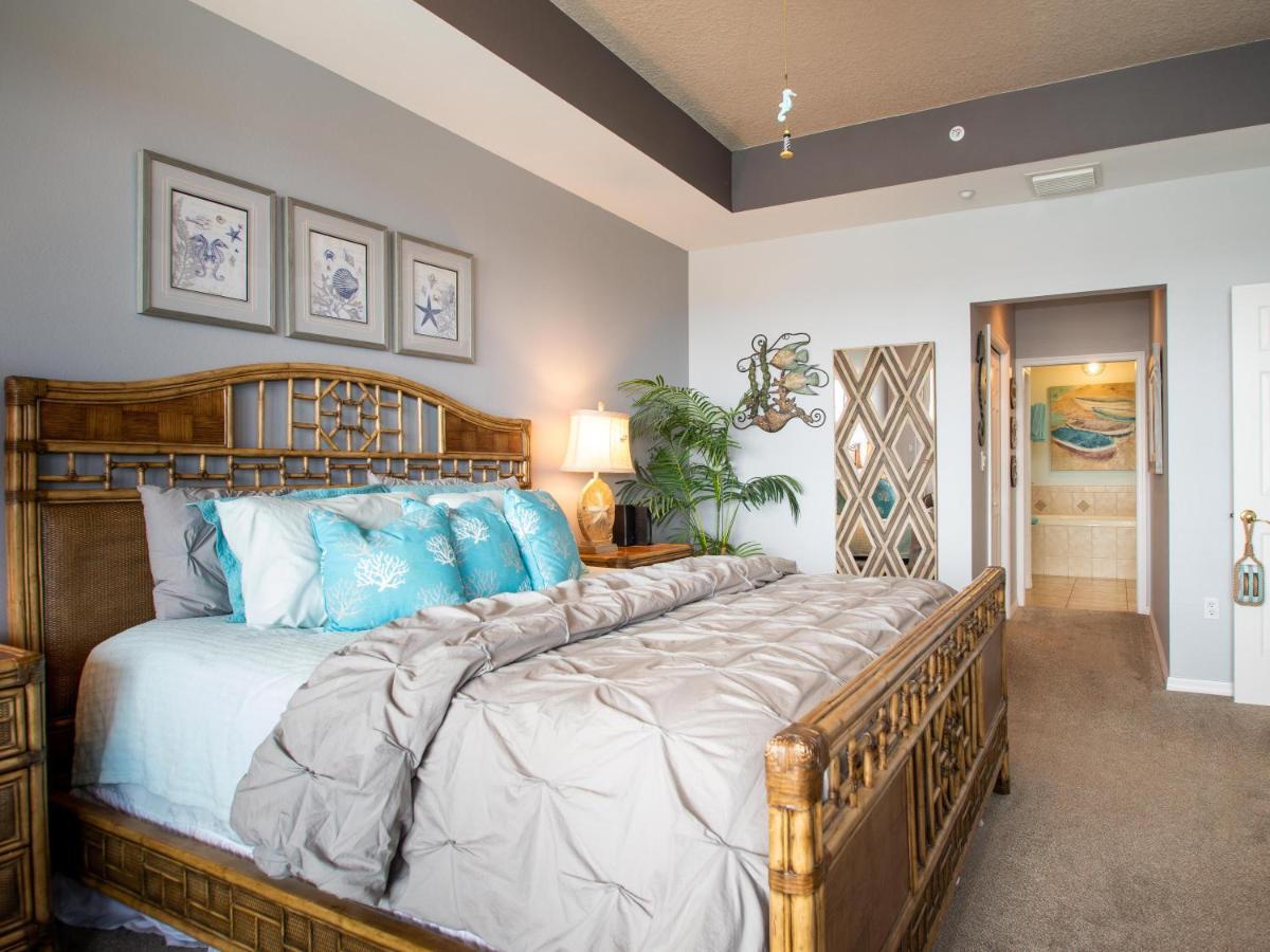 Harborview Grande 803 Apartment