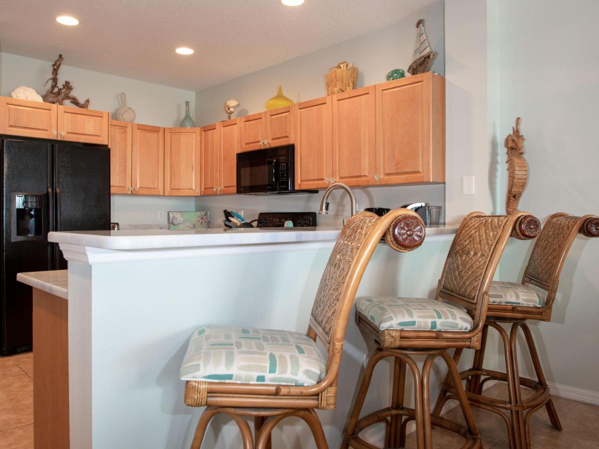 Harborview Grande 803 Apartment