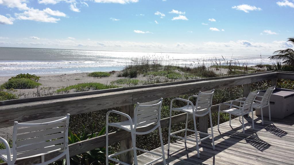 Surf 2* Cocoa Beach