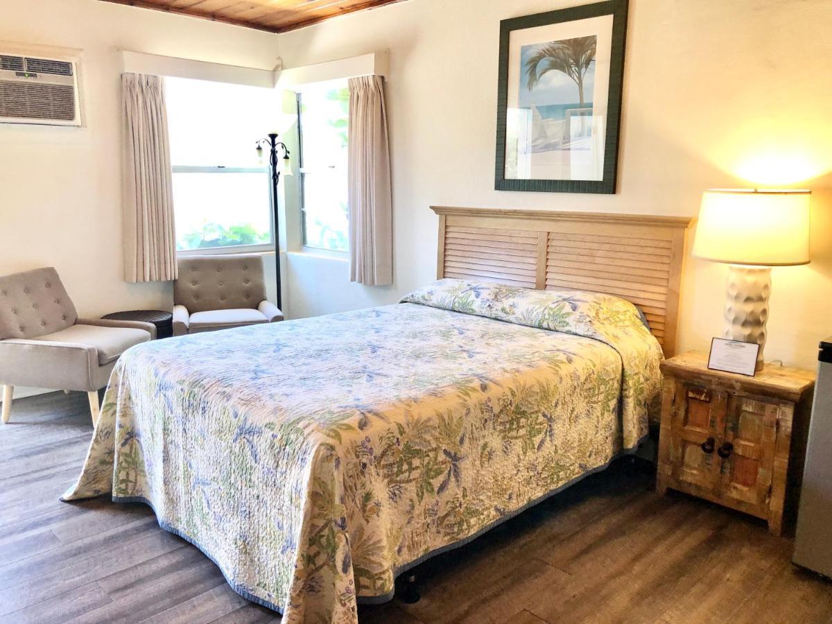 Aparthotel Surf Cocoa Beach