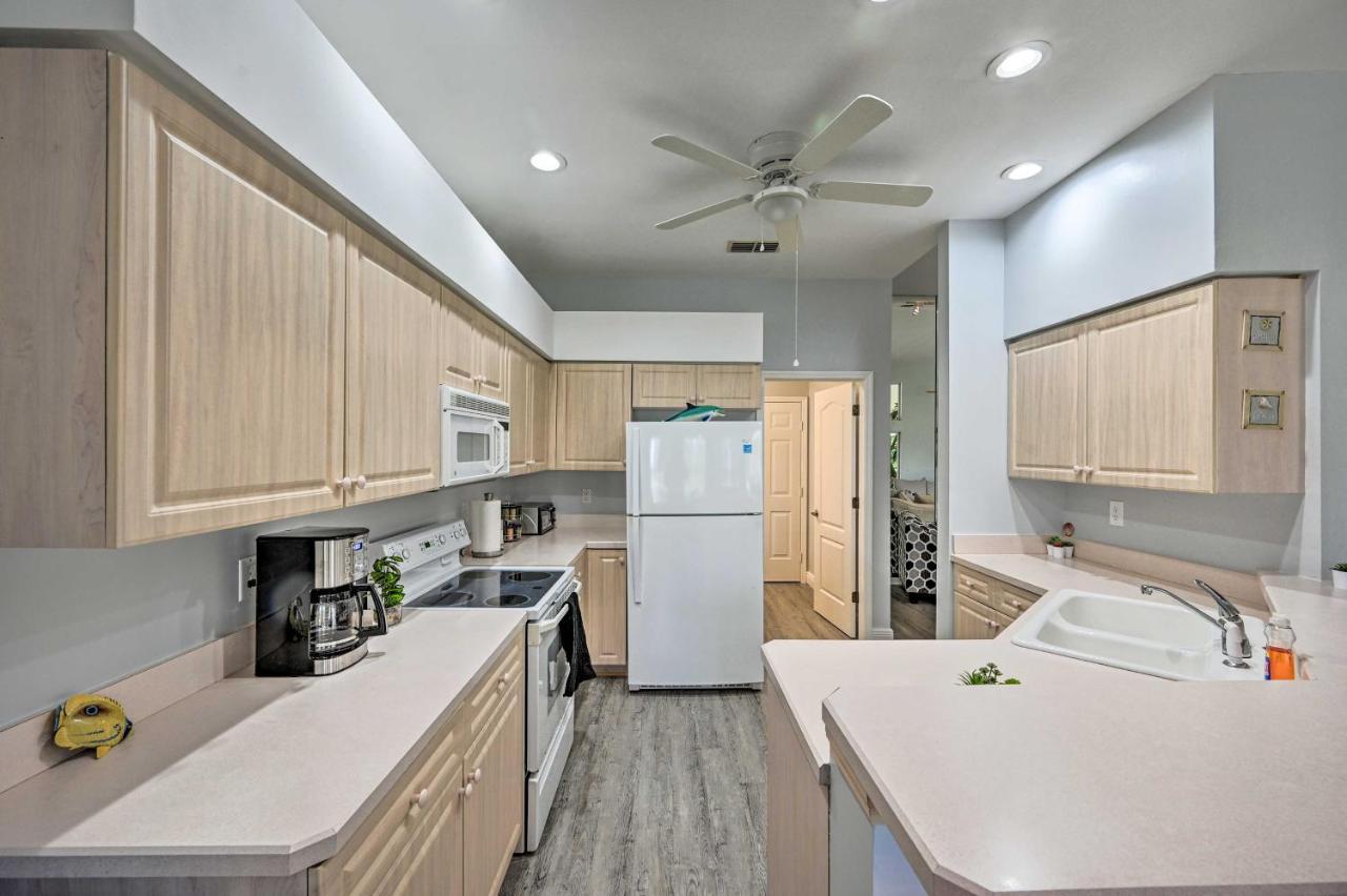 Lely With Lanai - 1 Mi To Golf Course! Holiday home