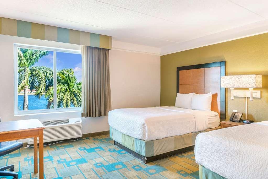 Hotel La Quinta By Wyndham Ft. Lauderdale Airport Hollywood