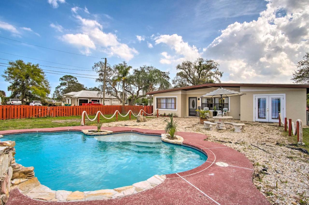 Holiday home Cozy With Deck And Pool 5 Mi To Beach! *