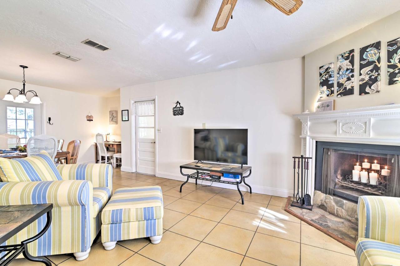 Holiday home Pet-friendly With Fire Pit!