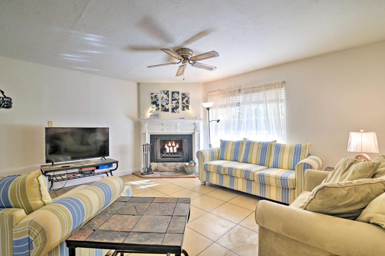 Pet-friendly With Fire Pit! Holiday home Brooksville