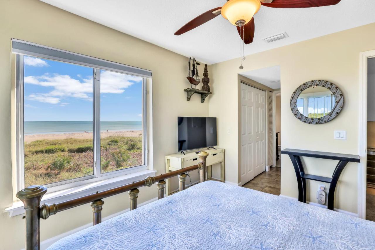 Apartment Royal Palace Cape Canaveral