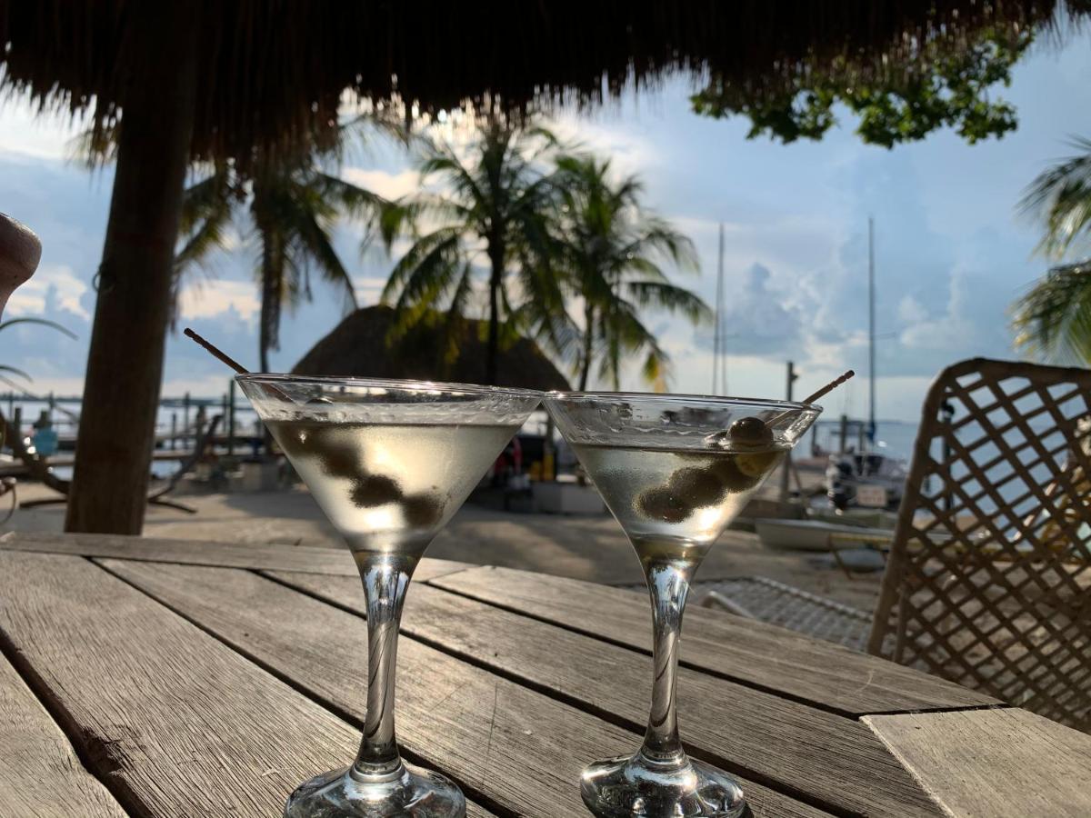 Key Largo Cottages 2*