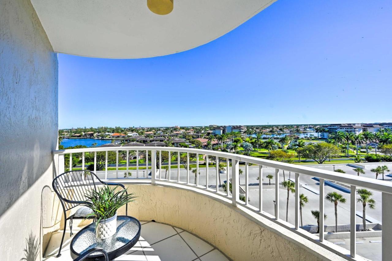 With Balcony And Stunning Ocean Views! Apartment Marco Island