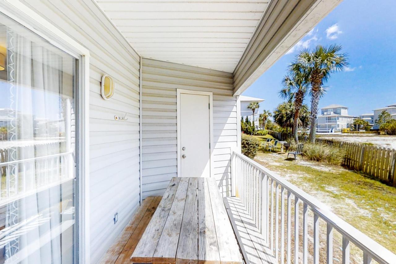 Beachside 1011 Apartment