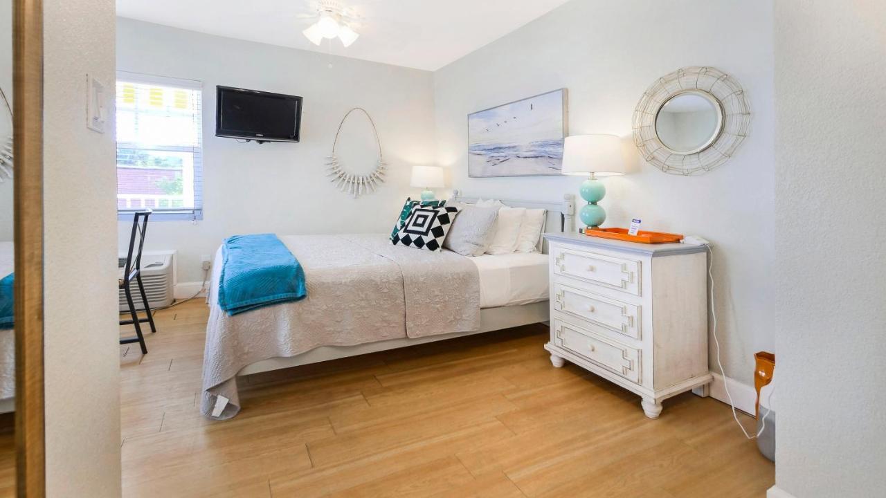 Hotel Coconut Pass-a-grille St. Pete Beach