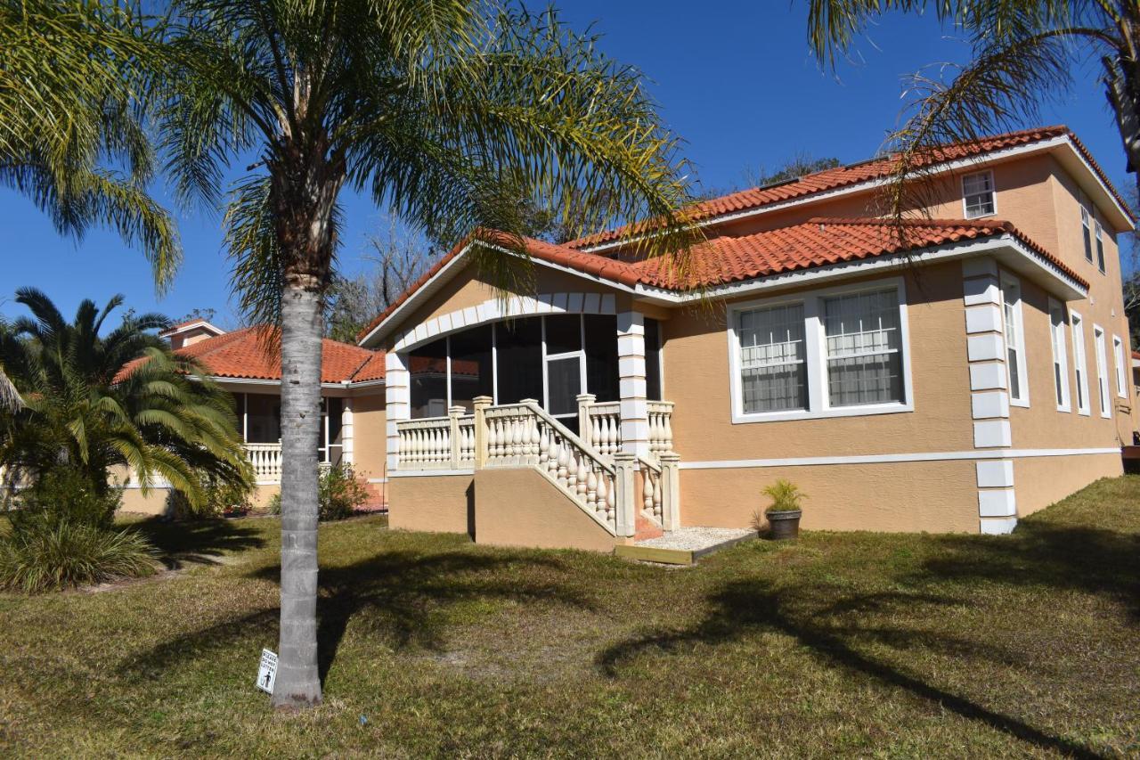 Tradewinds Marina Holiday home
