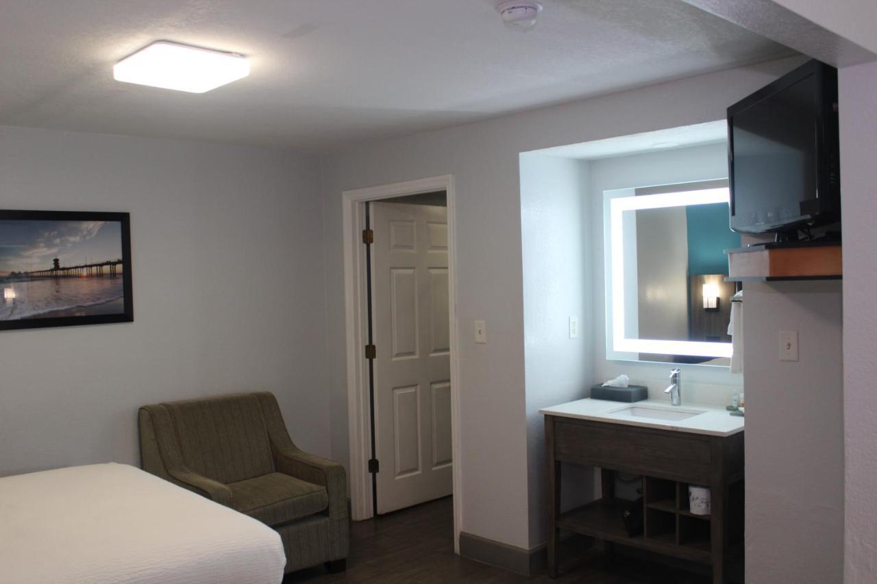 La Quinta By Wyndham Oceanfront Daytona Hotel 3*