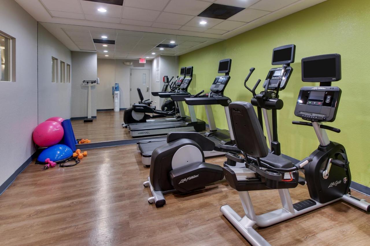 Express West Palm Metrocentre By Ihg 3*