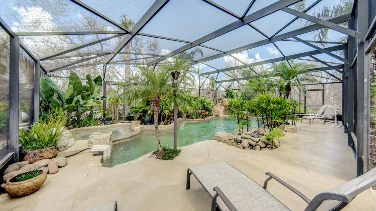 Oasis By The Sea Front Community - Luxurious Pool With Waterfall - Sleeps 10 -