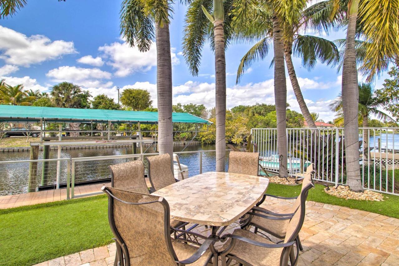 Holiday home Sunny Waterfront By West Palm With Hot Tub! Lake Worth Beach