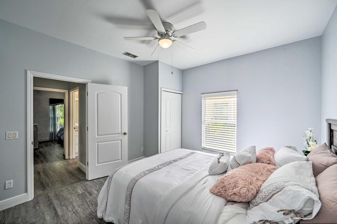 Holiday home Lely With Lanai - 1 Mi To Golf Course!