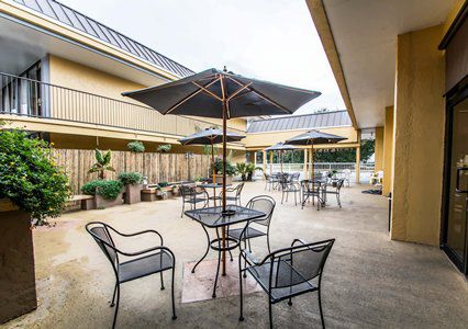 Lodge Econo