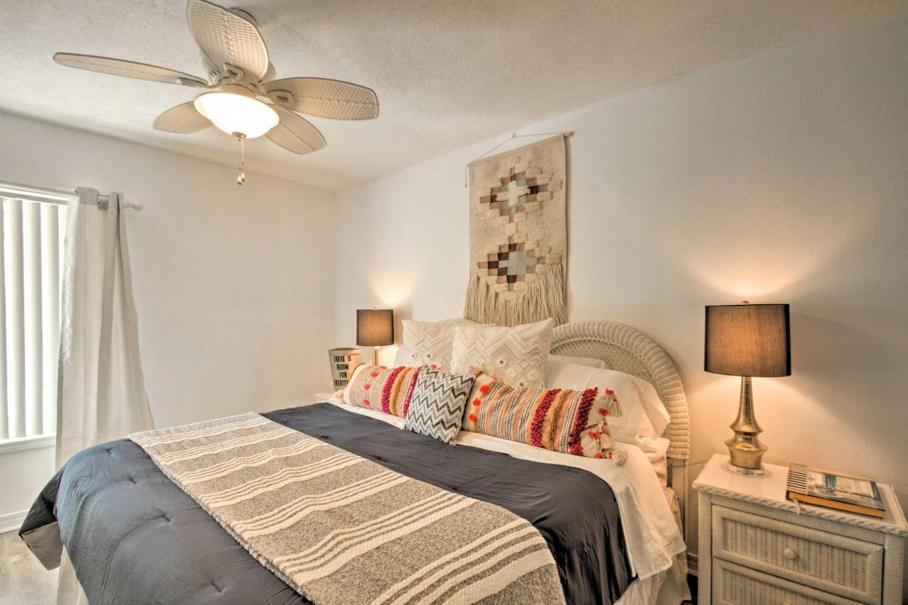 Eco-bungalow Pensacola Access! Pensacola Beach