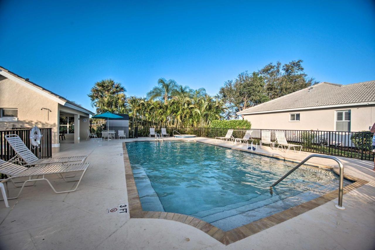 Lely With Lanai - 1 Mi To Golf Course! Holiday home *