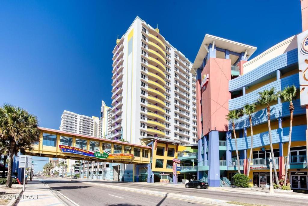 Beachfront Bliss At Ocean Walk - Unit 1701 Daytona Beach