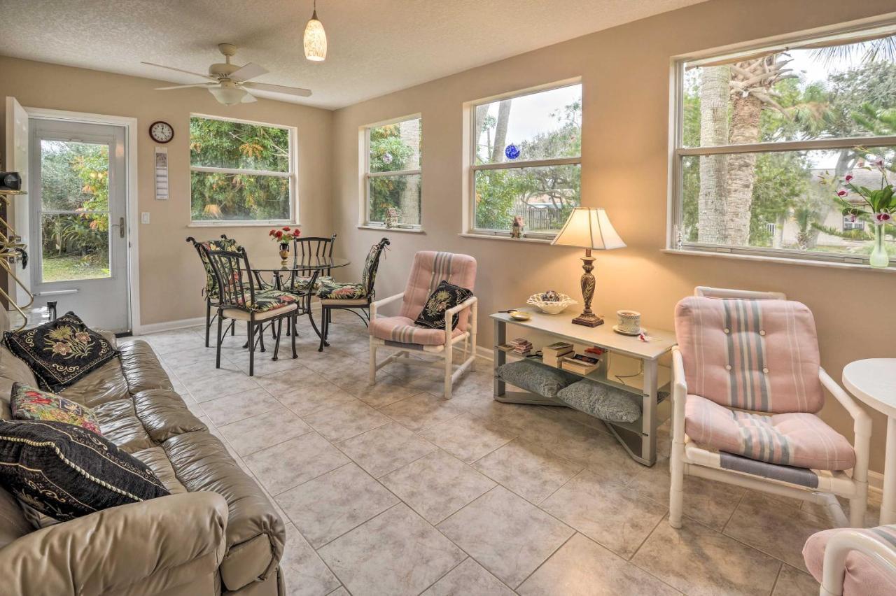 Pet-friendly Flagler With Yard Near Holiday home *