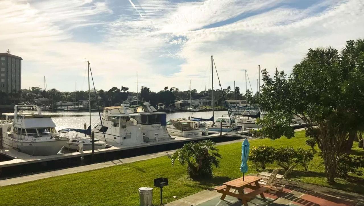 Magnuson & Marina Hotel 3*
