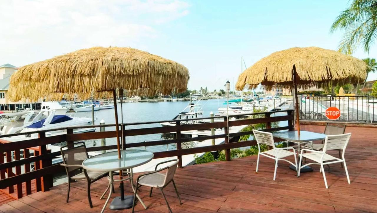 Magnuson & Marina Hotel
