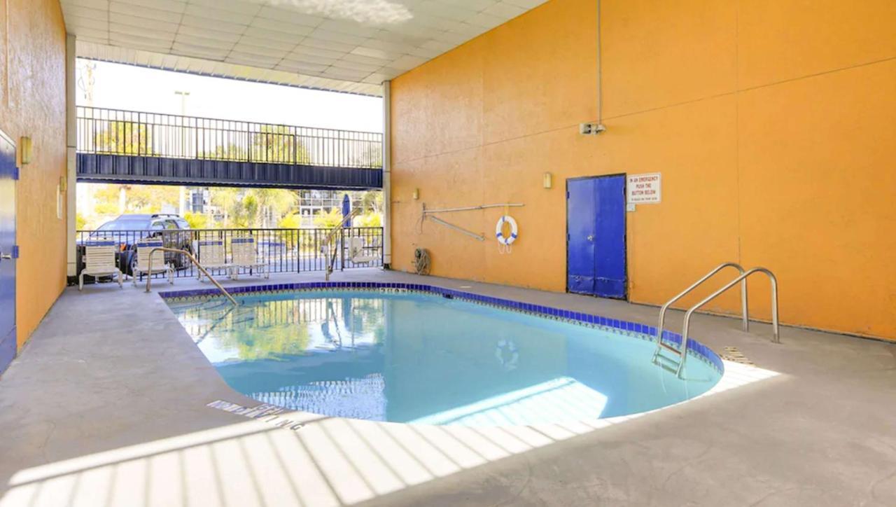 Magnuson Hotel Bradenton