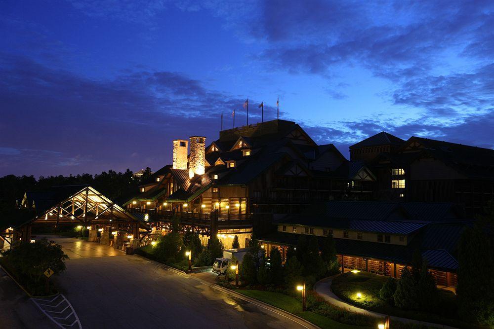 Disney's Wilderness Hotel