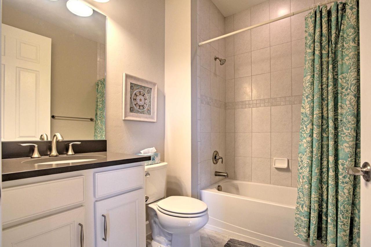 Newly Built Lakeside With Private Pool! *