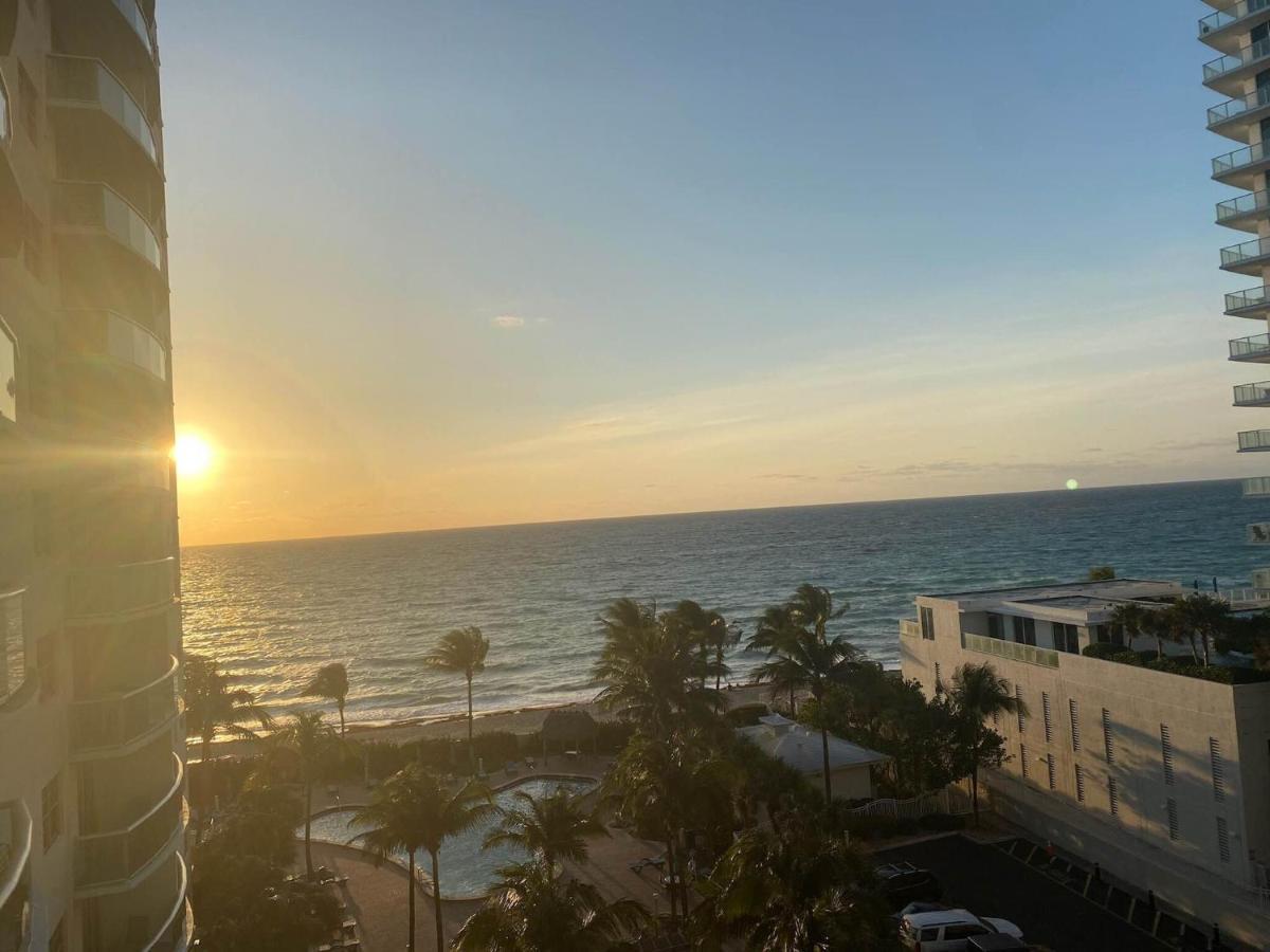 Stunning Sea View Apt In Beach * Hollywood