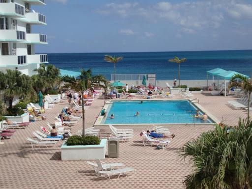 Apartment Amazing 2br 2ba Newly Reno Beachfront W/beach View