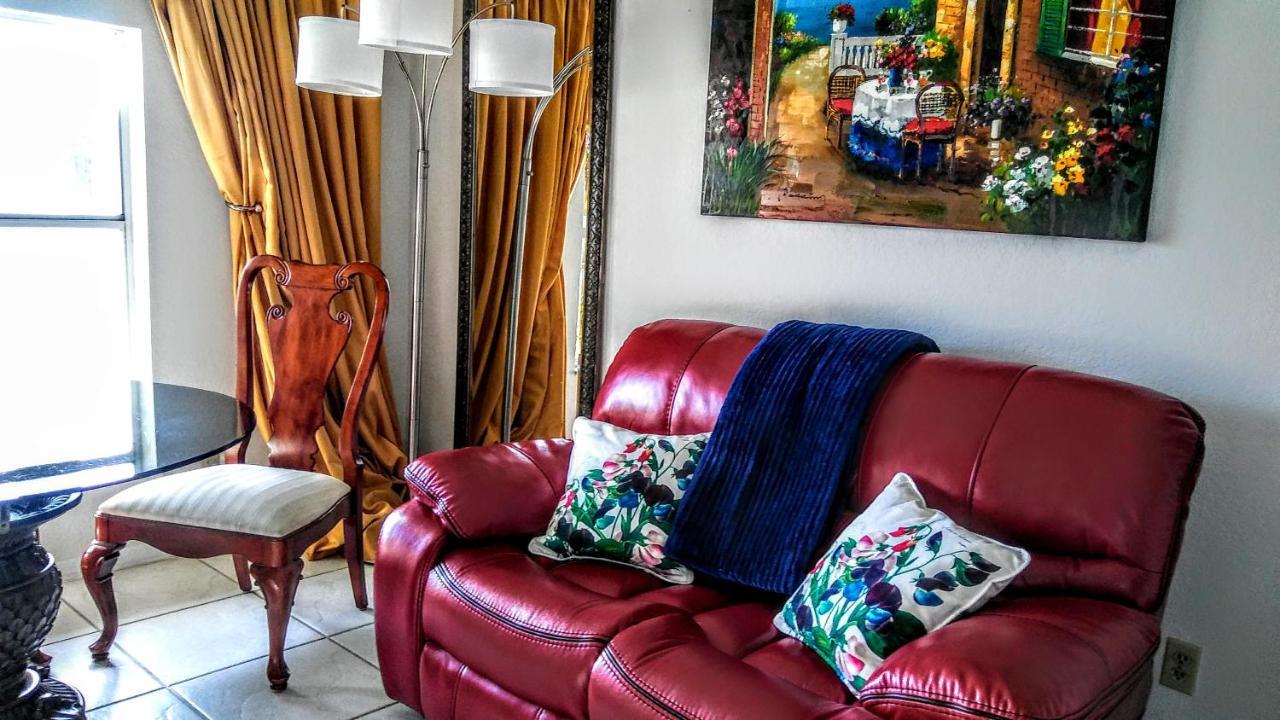 Boca Ciega Bay Apartment *