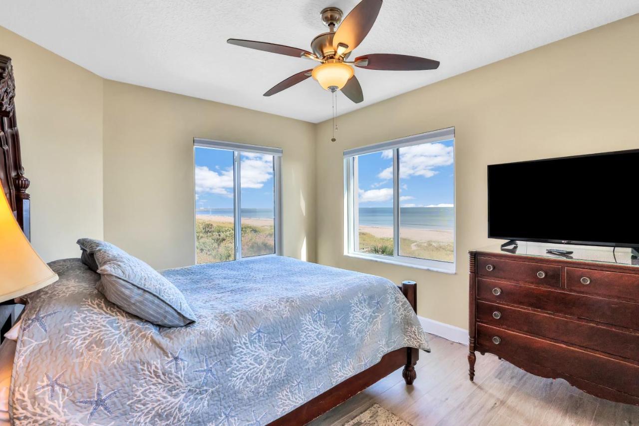 Royal Palace Apartment Cape Canaveral