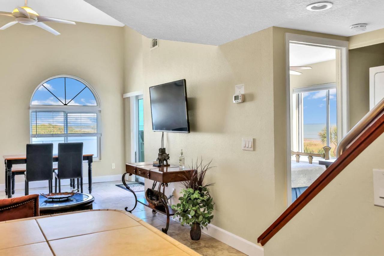 Royal Palace Apartment Cape Canaveral