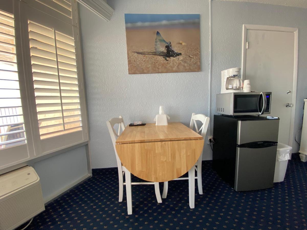 Coral Sands Resort 3*