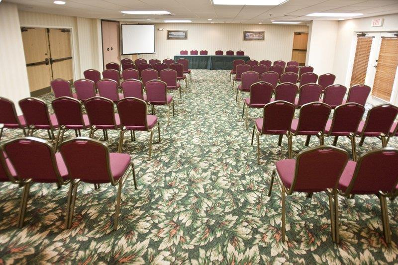 Western Ambassador Hotel 3*