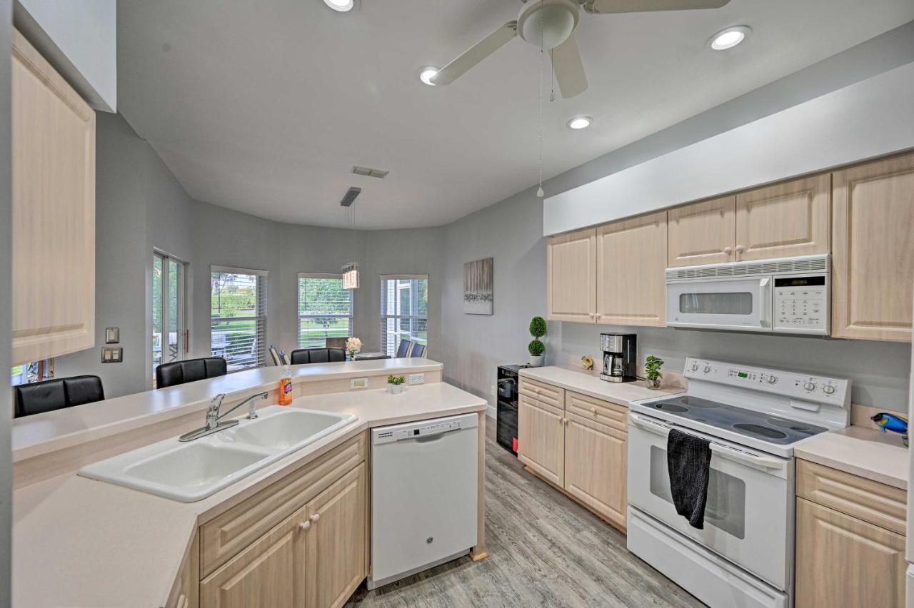 Lely With Lanai - 1 Mi To Golf Course! Holiday home