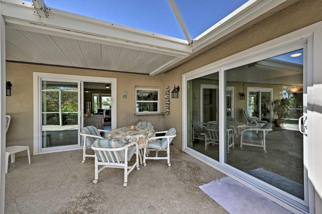 Holiday home Sunny Oasis Less Than 2 Miles To Beach! Marco Island