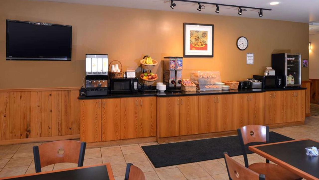Magnuson Wildwood Hotel 3*