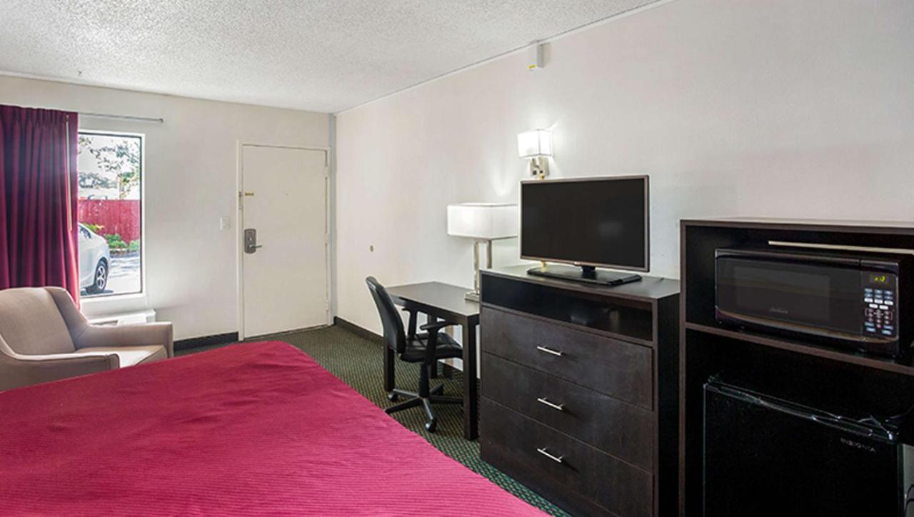 Hotel Magnuson 2*