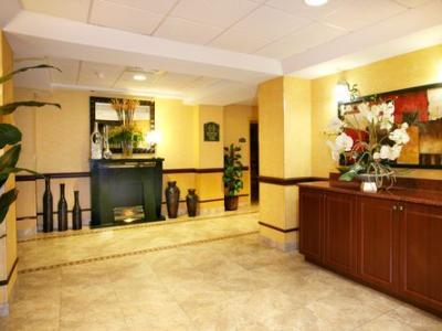 Express & By Ihg Clewiston