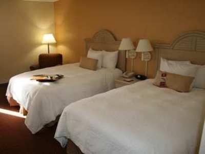 Hampton Naples North Hotel 3*